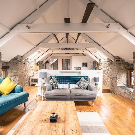 Stunning Converted Granary In Heart Of St Davids Lägenhet Exteriör bild