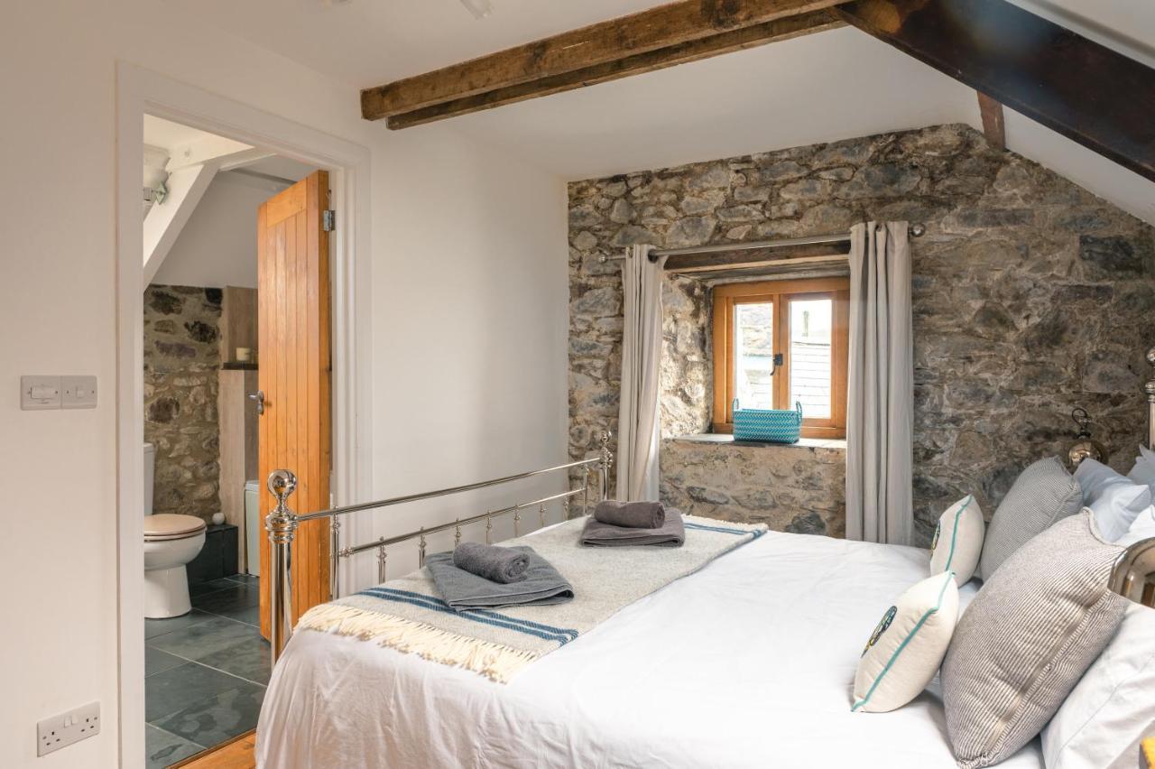 Stunning Converted Granary In Heart Of St Davids Lägenhet Exteriör bild