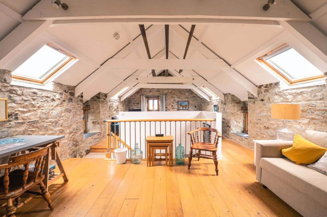 Stunning Converted Granary In Heart Of St Davids Lägenhet Exteriör bild