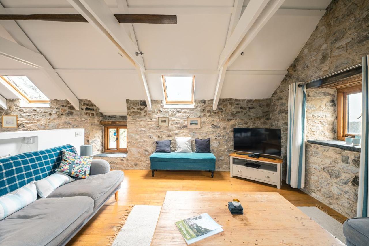 Stunning Converted Granary In Heart Of St Davids Lägenhet Exteriör bild